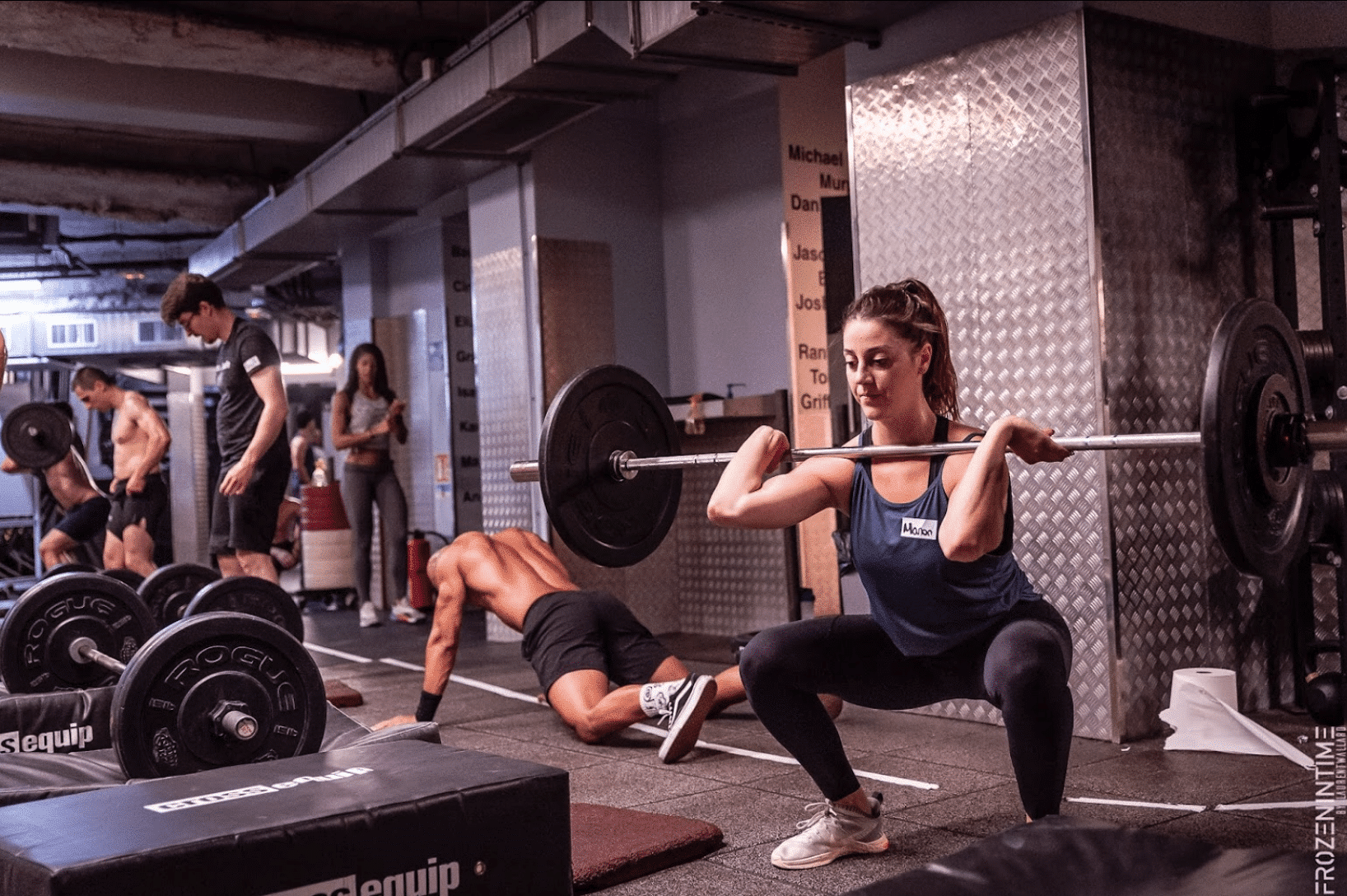 Haltérophilie et mouvements fonctionnels à CrossFit Louvre
